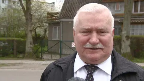 Wałęsa uznaje prof. Bartoszewskiego za wielkiego patriotę 