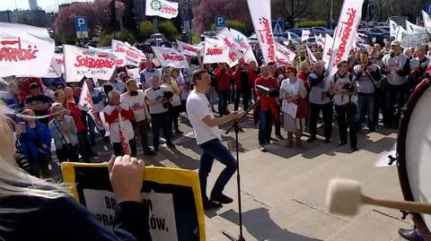 Zwykli związkowcy "Solidarności" nie zgadzają się na propozycje rządu w sprawie nauczycieli