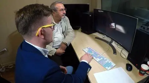 Na nagraniu słychać rozmowę w języku arabskim 