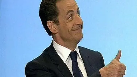 Telewizje "wyliczą" Sarko