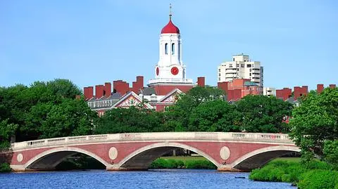 Wygrał Harvard. Najlepsze uczelnie świata mają w Ameryce
