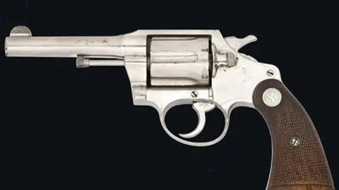 Colt Capone'a do kupienia