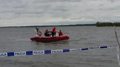 "Dwie osoby znalazły się pod wodą w Wiśle"