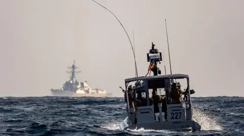 Amerykańscy marynarze przejęli transport broni i elementów rakietowych na Morzu Arabskim