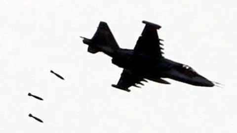 Gruzja przyznaje się do zrzucenia bomb kasetowych