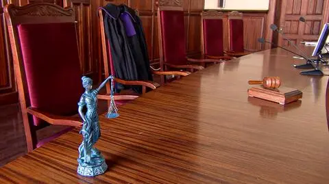 Ojciec 11-miesięcznej dziewczynki, która wypadła z balkonu, z zarzutem nieumyślnego spowodowania śmierci