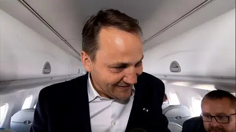 Radosław Sikorski w dobrym nastoju wracał z Brukseli