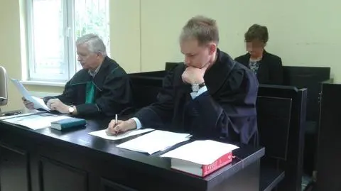 Dzieci zginęły w rodzinie zastępczej. Proces b. dyrektorek puckiego PCPR-u odroczony 