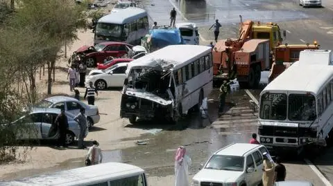 Mega-karambol w Emiratach