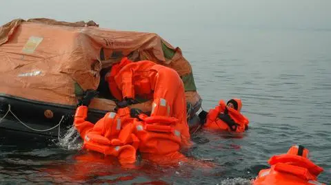 Po nocy na tratwie
skok do Bałtyku