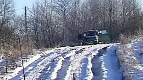 Karetka utknęła w śniegu. Człowiek zmarł
