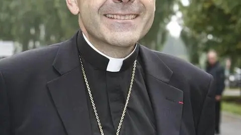 Arcybiskup Barbarin. Śledztwo ws. tuszowania pedofilii. Umorzenie