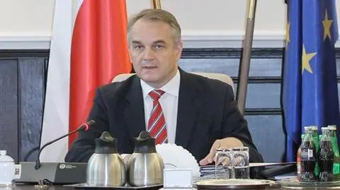 Zamiast stadionów, pomoc dla powodzian