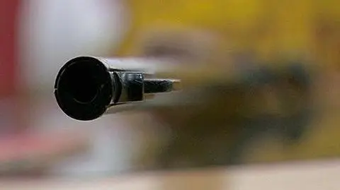 Siedmiolatka zastrzeliła czterolatkę. Dziadek usłyszał zarzuty