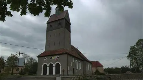 Ksiądz się tłumaczy z pedofilskich treści