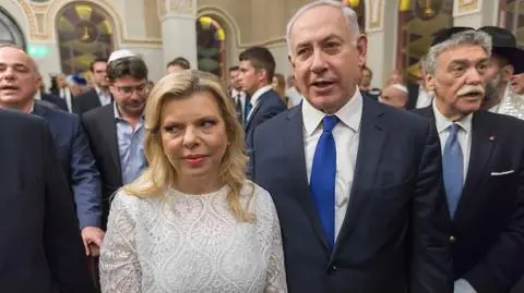 Izrael. Sara Netanjahu poszła na ugodę