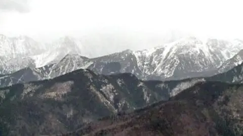 Lawina zeszła w rejonie Rysów