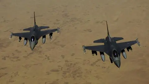 F-16 - z ziemi włoskiej do Polski