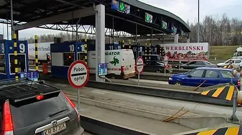 Kierowcy zdenerwowani korkami na A2. "10 lat temu czekałem, teraz muszę czekać"