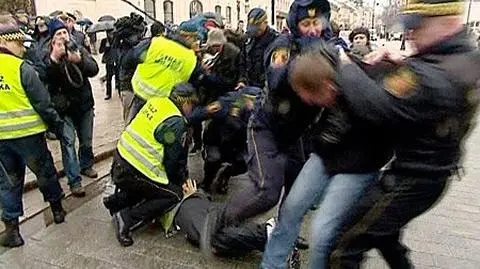 "Solidarni 2010" skarżą się na strażników