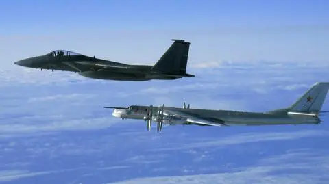 Rosyjskie bombowce nad Arktyką. Tu-95 latają częściej