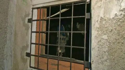Okno pomieszczenia, w którym znajdował się escape room