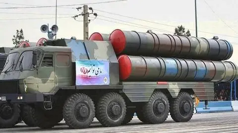 Iran przetestował nowy system rakietowy