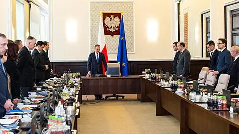 W projekcie nowego budżetu zwiększono deficyt do ponad 51 mld zł