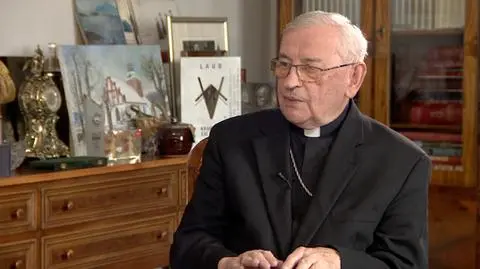 Ekshumacje ofiar katastrofy smoleńskiej. Komentarz bp. Pieronek