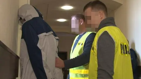 Kierowca wziął 19-latka "na stopa". Chłopak omal go nie zabił