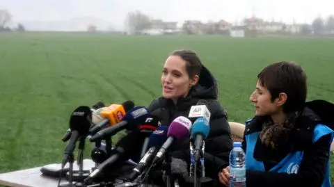 Liban: Angelina Jolie odwiedziła syryjskich uchodźców