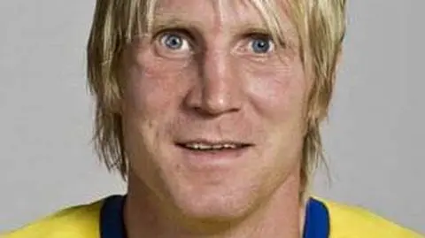 4. Petter Hansson