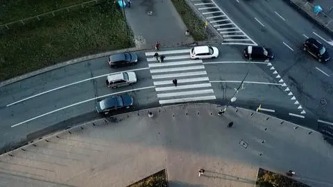 Pieszy z pierwszeństwem przed pasami? Do Sejmu wpłynął projekt ustawy