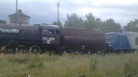 Oleśnica: remontują zabytkowy parowóz