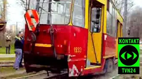 Tramwaj wypadł z szyn