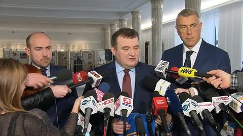 Stanisław Gawłowski wystąpił na briefingu w Sejmie