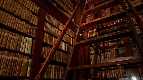 The National Library wants to restore a collection of books that was destroyed during the WWII