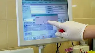 Dymisje za nieprawidłowości przy informatyzacji służby zdrowia