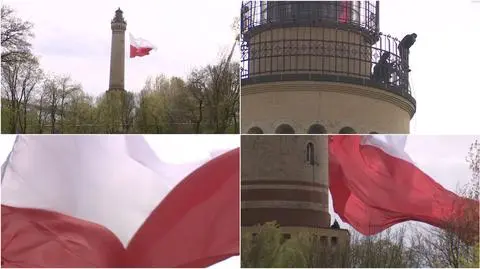 Świnoujście: Wielka flaga na latarni