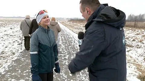 Mróz nie przeszkadza w bieganiu. 
Trzeba się ubrać, byle nie za grubo