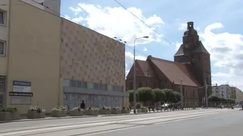 Remont katedry potrwa. Kuria chce nabożeństw w budynku po Tesco