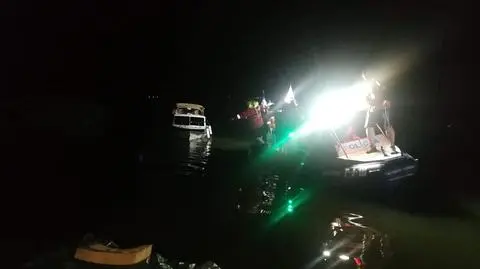 Pijani, w środku nocy wypłynęli łodzią na jezioro Otmuchowskie