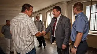 Więźniowie pomogą w remoncie budynku