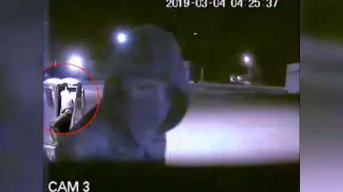 Dzierżoniów. Okradli odkurzacz samoobsługowy, szuka ich policja