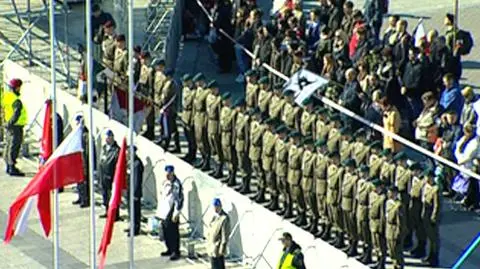 W tydzień po tragedii - zawyły syreny