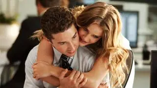 Shia LaBeouf i Rosie Huntington-Whiteley w ostatniej części "Transformers", serii, która przyniosła aktorowi największą popularność