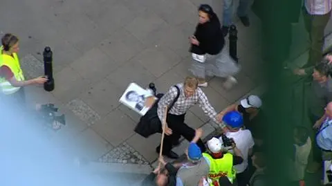 Tak "bronili" posła PO