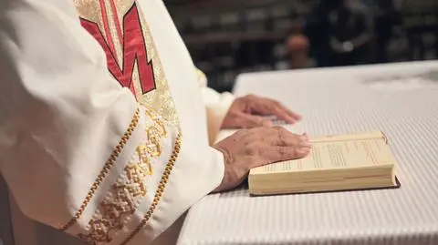 Spadek po zmarłym duchownym ma otrzymać jego syn