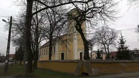 Parish priest from Koskowice is said to have been borrowing money from parishoners and not paying it back