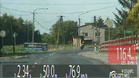 Oświęcim. Policjanci ścigali motocyklistę